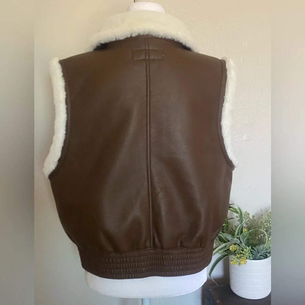 Marc New York Cream Shearling Vest‎ women size medium